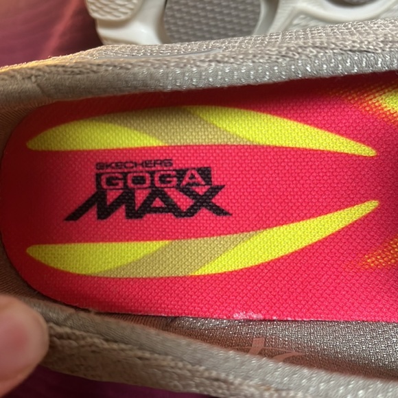 Skechers Women's Go Walk 4 Pursuit Walking Shoe, Light Grey, 10 - Picture 8 of 10